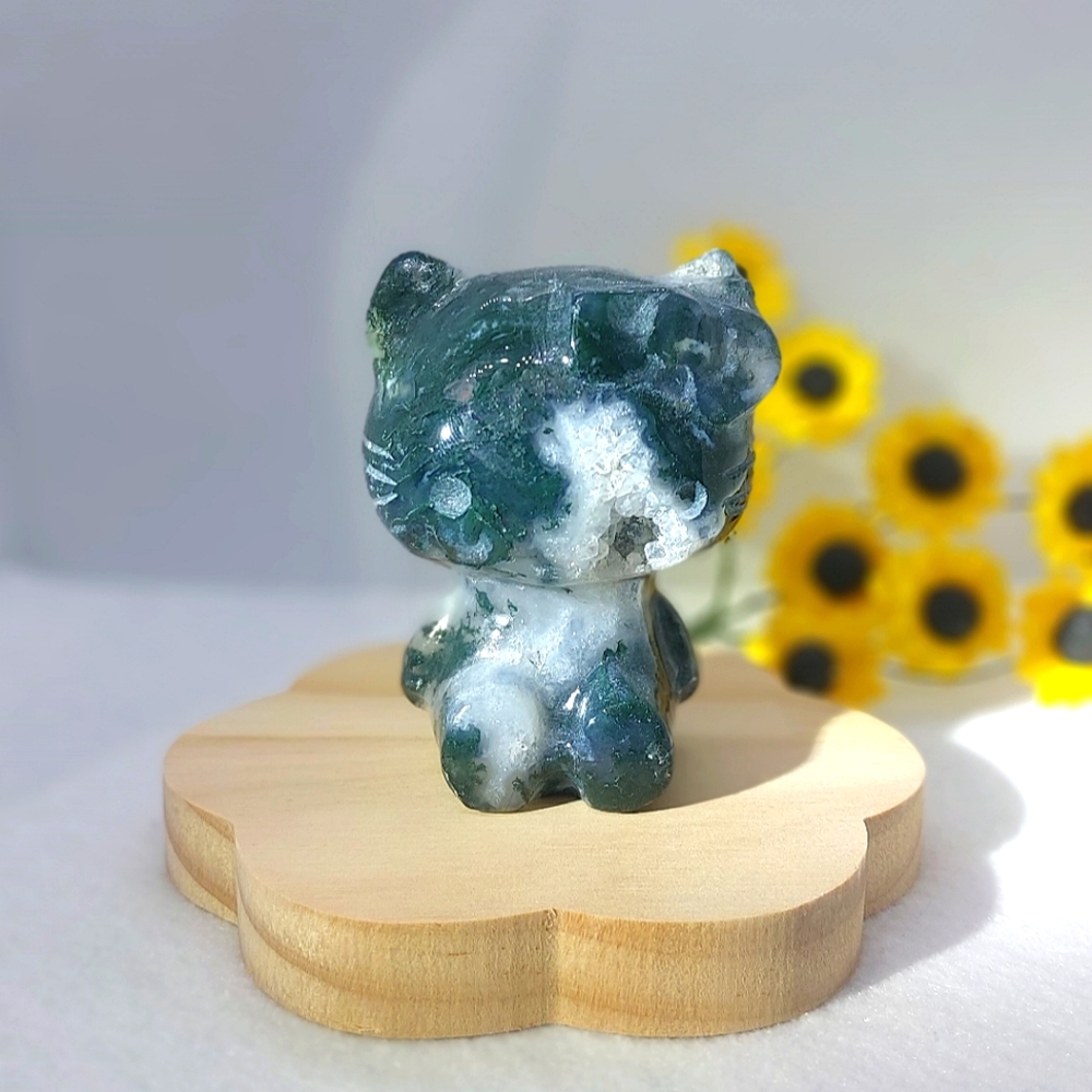 ♡Hello Kitty Moss Agate Carving